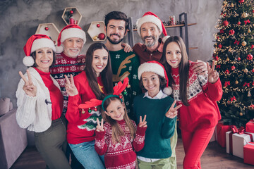 Photo portrait big family senior little generations celebrate xmas holidays together showing v-sign