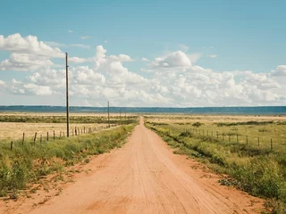 Fotobehang A dirt road near Route 66 in eastern New Mexico © jonbilous