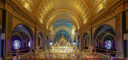 Obraz premium Fatih -Istanbul - Turkey 04.October .2021 Sveti Stefan Bulgarian Church located in Balat district. The known name in Turkey is the iron church.