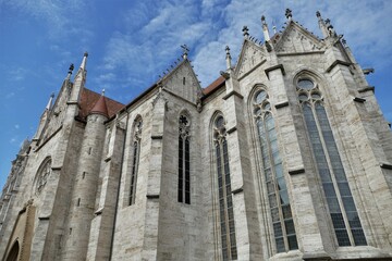 Fototapeta na wymiar Langhaus und Chor der Divi-Blasii-Kirche in Mühlhausen / Thüringen