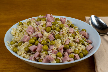 brown rice  with peas and diced ham