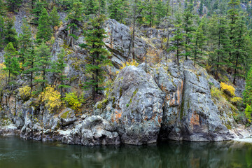 Naklejka na ściany i meble Bromley Rock Provincial Park British Columbia