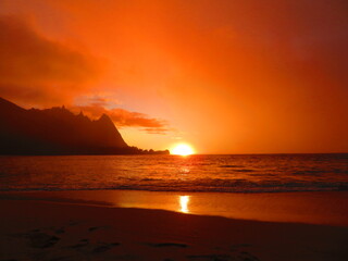 Beautiful sunset in Hawaii by ocean