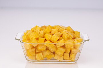 Pineapple cubes