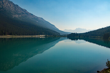 A view of a lake with turquoise waters