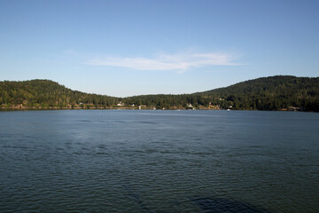 A small community on the edge of a bay