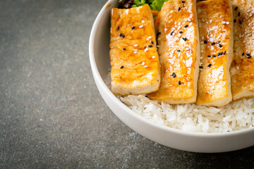 teriyaki tofu rice bowl - vegan food style