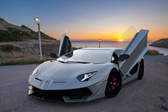 Lamborghini aventador-flagship vehicle Italian manufacturer.