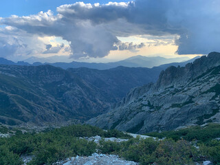 Paysage montagneux Corse GR20 Nord