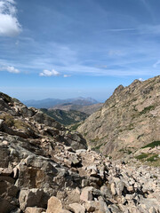 Pierres et rochers en Corse sur le sentier du GR20