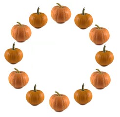 Round pumpkin frame, white background. Pumpkins are laid out in a circle