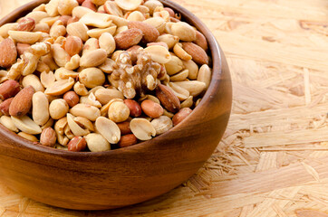 ミックスナッツ