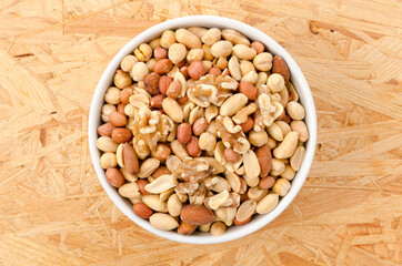 ミックスナッツ