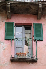 Fototapeta na wymiar Balcony at a house in Cannobio, Lago Maggiore