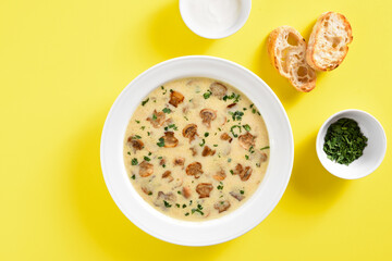 Creamy mushroom soup