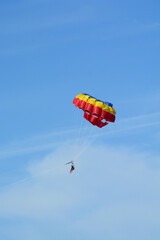 Parachute ascensionnel sur le lac de Carcans - Maubuisson - Gironde