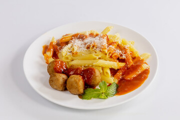 Chicken Balls Spaghetti with Tomato Sauce