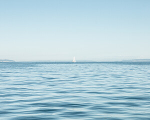 Obraz premium sailboat on the sea