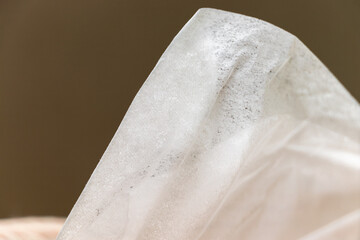 薄いティッシュペーパーの質感