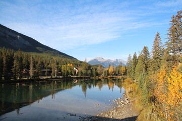 Fototapeta na wymiar October Over The Bow, Banff National Park, Alberta