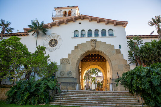 Santa Barbara County Courthouse" Images – Browse 187 Stock Photos, Vectors,  and Video | Adobe Stock