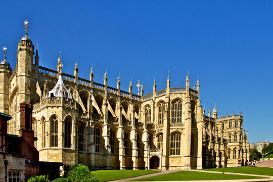 St George's Chapel at Windsor Castle is one of the finest examples of the Perpendicular style of Gothic architecture in England.
