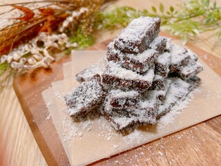 powdered sugar
