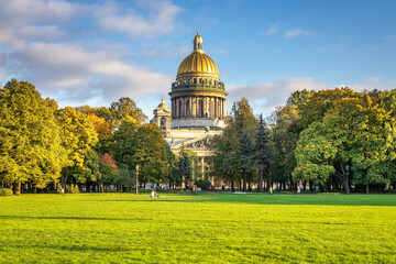 View of St. Isaac's Cathedral on an autumn day