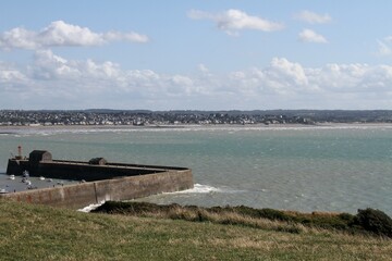 la c&ocirc;te rocheuse &agrave; Granville dans la Manche,Normandie