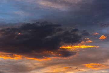 Obraz premium orange clouds at sunset in Capitol Reef National Park in United States of America