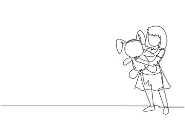 Single continuous line drawing portrait of smiling little girl hugging teddy bear at home. Childhood, toy. Little girl playing with teddy bear. Dynamic one line draw graphic design vector illustration