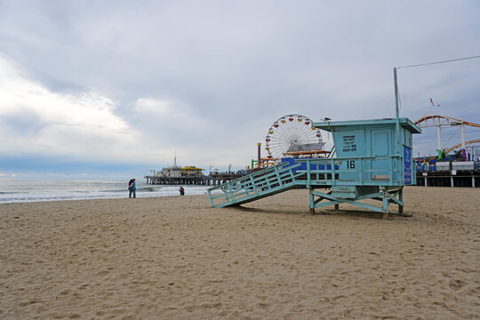 Pontile e spiaggia di Santa Monica, California, USA