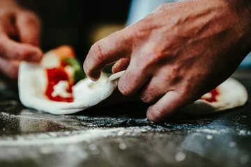 Foto op Plexiglas anti-reflex pizza chef preparing raw dough pizza olive oil basil mozarella fresh italian style napoletana napoli pizza about to be in oven © Mateusz