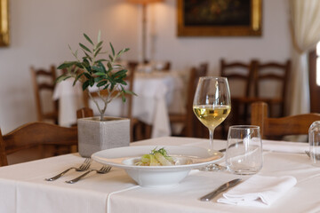 Prawn tartare.
Tartare di mazzancolle.
