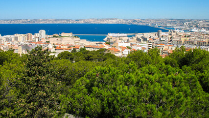 Fototapeta premium Cityscape of Marseille in France from Notre Dame de la Garde Cathedral
