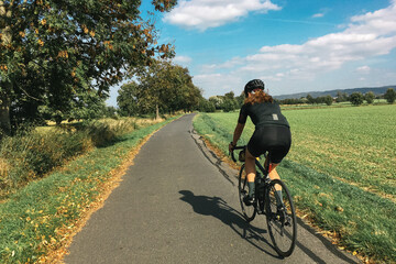 Obraz premium Exploring roads less ridden, little adventures around hometown