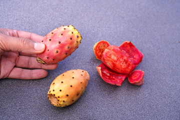 Prickly pear . ( Cactus fig )  and inside view