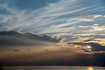 Sonnenuntergang im Wattenmeer