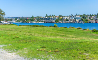 Fototapeta premium Gasworks Park Shoreline View 3