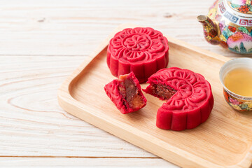 Chinese moon cake strawberry red bean flavour