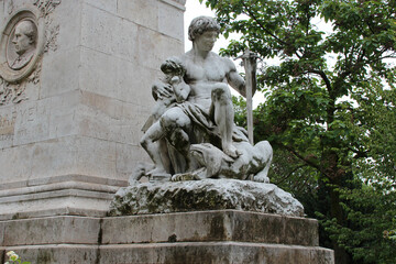 Fototapeta na wymiar barye monument in paris (france) 
