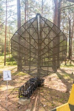 Hel, Poland - July 20, 2021: Anti-aircraft Artillery Radar Antenna - Height Measurement At Museum Of Coastal Defence.