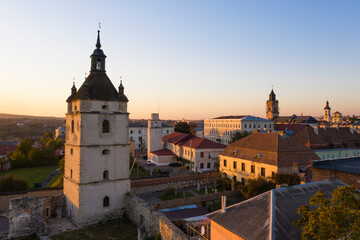 Obraz premium Aerial view of the old Armenian Cathedral and cityscape in evening sunlight in Kamyanets-Podilsky, Ukraine