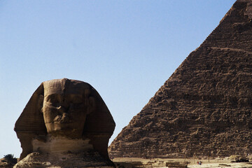 The sfinx and Cheops pyramid