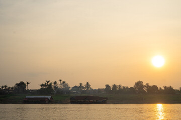 Fototapeta premium Sunset View Mekong River 
