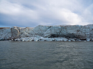 photos of mountains, sea ice, glaciers and oceans from the Canadian arctic