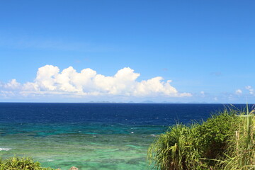 古宇利島ティーヌ浜から臨む沖縄の海 沖縄県今帰仁村