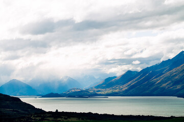 Obraz premium clouds over the lake