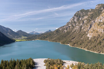 Fototapeta na wymiar Heiterwanger See in Tirol