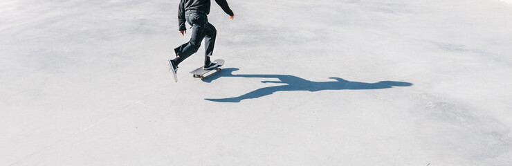 Plakat Skateboarding outdoor. Skater skating in an urban concrete skatepark
